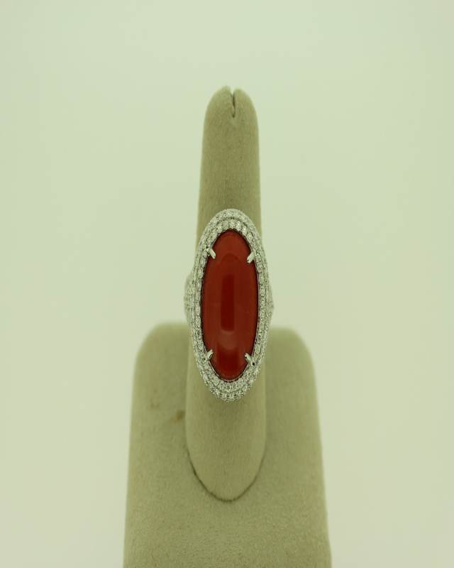 18K DIAMOND & CORAL RING